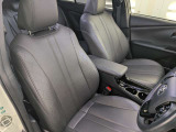 運転者にとっては日々使用することとなる運転席です。運転席が快適だと運転に集中することができますね。