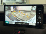 バックカメラのお写真です。駐車が苦手な方でも楽に駐車が行えますね♪
