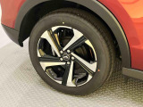 TSキュービックカードを是非ご加入ください!点検・車検のお支払いもカードでお支払いできます。