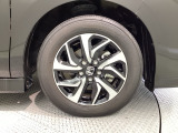 純正アルミホイール☆Honda車にぴったりなデザインです。