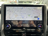 14インチHDディスプレイオーディオを装備。スマホとクルマをつなぐことで、これまでのナビに加えて、いろんなサービスが楽しめます。