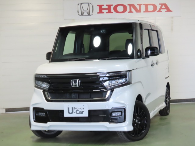 N-BOXカスタム L ターボ スタイルプラス ブラック 4WD 