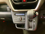 納車前にはプロのメカニックが、各部の点検を行います。ディーラーにしか出来ない品質、そしてサービスできっと満足していただけると思います!