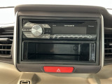 CDプレーヤー搭載で、ドライブ中もお気に入りの音楽を楽しめます。