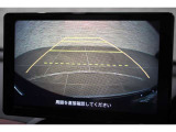 バックカメラが装備されており、後方の安全確認はもちろんのこと狭い場所での駐車や雨の日・夜間など視界の悪いコンディションでのストレスの軽減にもなります!