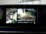 バックカメラ搭載です!車庫入れが苦手な人はもちろん、車両感覚に自信がある人にもお勧めです!見えない箇所が見えるようになるので、低い障害物や隠れてしまっている子供の存在等にも気付く事が出来ます。