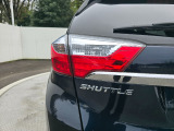 後続車からの視認性に配慮したテールライトを装備しています。