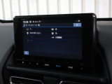 ナビゲーションは純正8インチメモリーナビ(LXM-245ZFEi)を装着しております。AM、FM、CD、Bluetooth、フルセグTVがご使用いただけます。初めて訪れた場所でも安心ですね!