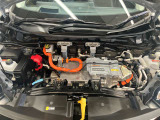 電気自動車のメンテナンスは日産にお任せください。電気自動車を知り尽くしたプロが最新の機器を使ってお車の点検・整備を実施します。エンジンオイルなどがないので、メンテナンス費用が安いのも魅力的です。