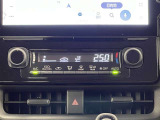 オートエアコンで車内はいつでも快適!