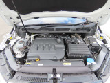 2000cc、直列4気筒DOHC16バルブICディーゼルターボエンジン