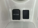 シガーソケット用の充電器が使用可能です!