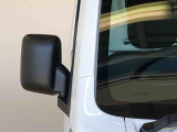 中古車販売に関する正しい知識をお持ちのお客様の信頼を得られるように努力しております。