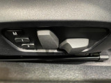 運転手が代わってもボタン一つで設定ポジションに。常にご自身のドライブ設定が整います。