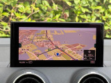 アウディのナビゲーションシステム『MMI(マルチメディアインターフェイス)』 ナビ・オーディオ・車両設定等すべての機能を司どっています。