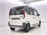 女性に人気の軽自動車!初心者でも運転しやすく小回りもききます!
