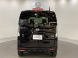 購入後も自社指定整備工場完備でお客様の愛車をしっかりサポート致します!御納車時には安全かつ安心してお乗り頂けるようホンダ専門知識を持つ整備スタッフが点検・整備・装備も説明をしてお渡ししております。
