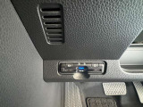 高速の出入りを楽にできるETC車載器付きです。