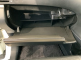 豊富に在庫を取り揃えています。 軽自動車からミニバン、セダン、SUV、話題のハイブリッド車などなど続々入荷中です!