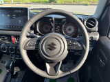 2026年9月登録「SUZUKI Jimny SIERRA 1.5JC バックカメラ付きディスプレイオーディオ・デュアルセンサーブレーキサポートⅡ・全車速追従機能クルーズコントロール」登録済未使用車☆
