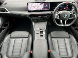 時を経ても深い魅力を放ち続けるBMW。より快適にお乗り頂くために、3つのサポートプログラムをご用意しております。※認定中古車保証は登録日より最長4年間まで延長が可能です。