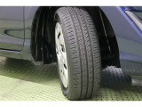 タイヤサイズ 185/60R15。