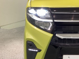 LEDヘッドライト☆HIDヘッドライトより省電力かつ、ライトを点けた際の立ち上がりも早いです☆寿命も長いのでお財布にも優しいオススメ装備☆