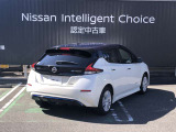 空気をすり抜け、静かに疾走するシルエットが思い浮かぶリヤビュー。最新のエアロダイナミクスは美しさと高機能の追求