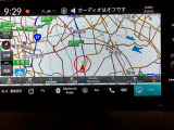 ナビゲーションももちろん装備。多彩な機能で快適ドライブをアシスト。オーディオ機能も充実していますね。