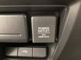 ソケット類も充実☆対応のケーブルがあれば車内でスマホなどの充電が可能です☆