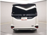 バックモニター付!車庫入れなど後方確認に便利です。