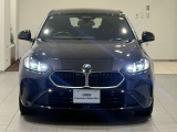 サービスにはドイツ本国と同様に教育と訓練を受け、BMWを知り尽くした「マイスターメカニック」が数多く在籍しております。納車前点検整備で、お客様に安心と安全をお届けいたします。