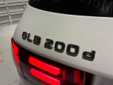 【メモリー付きパワーシート】3名までのシートポジションを記憶できるパワーシート!運転席のみ、ドアミラー・ステアリング位置も記憶可能です。高速道路などでの、運転交代時などに便利な機能です☆