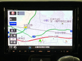 【ナビゲーション】使いやすいナビで目的地までしっかり案内してくれます。各種オーディオ再生機能も充実しており、お車の運転がさらに楽しくなります!!