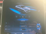 バックカメラにより駐車時の後方確認も楽にできます。