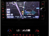 VW純正インフォティメントシステム、大変使いやすいタッチパネル型ナビゲーションでETC2.0とバックカメラが付いています。
