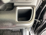 運転席側 カップホルダー