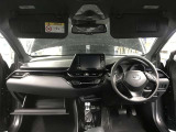 全てのシート・内装はまるまるクリンで除菌・消臭済みです!手の触れる場所は全てクリーニングしていますので安心してご利用できます。