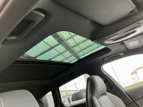 正規ディーラー (株)ファーレン古都 Audi京都南のお車をご覧いただき有難うございます。気になる点やご相談などお気軽にお問い合わせくださいませ。