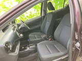 運転に必要な情報を的確に表示するメーター類は、操作性にも優れています。