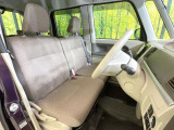 運転席シート廻りは使用感も少なく、良好な状態となっています。丁寧に使われていたことがよくわかりますね。