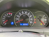 視認性の高いメーター類は、運転に必要な情報を的確にドライバーに伝えます。落ち着いたデザインで、運転に集中できます。