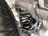 お車を安心してお乗りいただく為には、足回りの定期点検が欠かせません。サービスサポート(有償保証)では無料点検もご提供しており、安心のカーライフをお過ごしいただけるサポート体制が整っています。