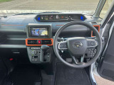 エンジンルームも綺麗に洗浄してから納車致します。普段あまり見ることが無い箇所だからこそ綺麗だと感動しますよね(*&acute;▽`*)