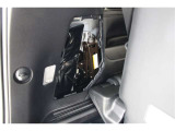 もしもの時のパンク修理キット。空気バルブに薬剤を入れて電動コンプレッサで空気を送り込むだけなので危険な作業や体力が少なくてすみます。ですがあくまで応急処置の為本修理が必要です。