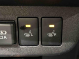 寒い日のドライブを快適にする運転席&助手席シートヒーターが付いてます
