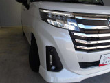 夜間も安心して運転できるLEDヘッドライトです。点灯速度が早く消費電力も抑えられます。