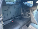 リアシートも広々とご利用頂けます。お車詳細や展示状況はフリーダイヤル(0078-6002-498412)またはBPS城東鶴見06-6933-6600迄お気軽にお問合せ下さい。