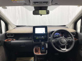 運転席・助手席インパネ全体