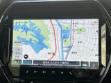道路や周辺施設が色分けされた地図表示で、現在地周辺の確認に役立ちます。縮尺や案内情報も画面内にまとまり、目的地までのルート確認をしやすいナビ画面です。